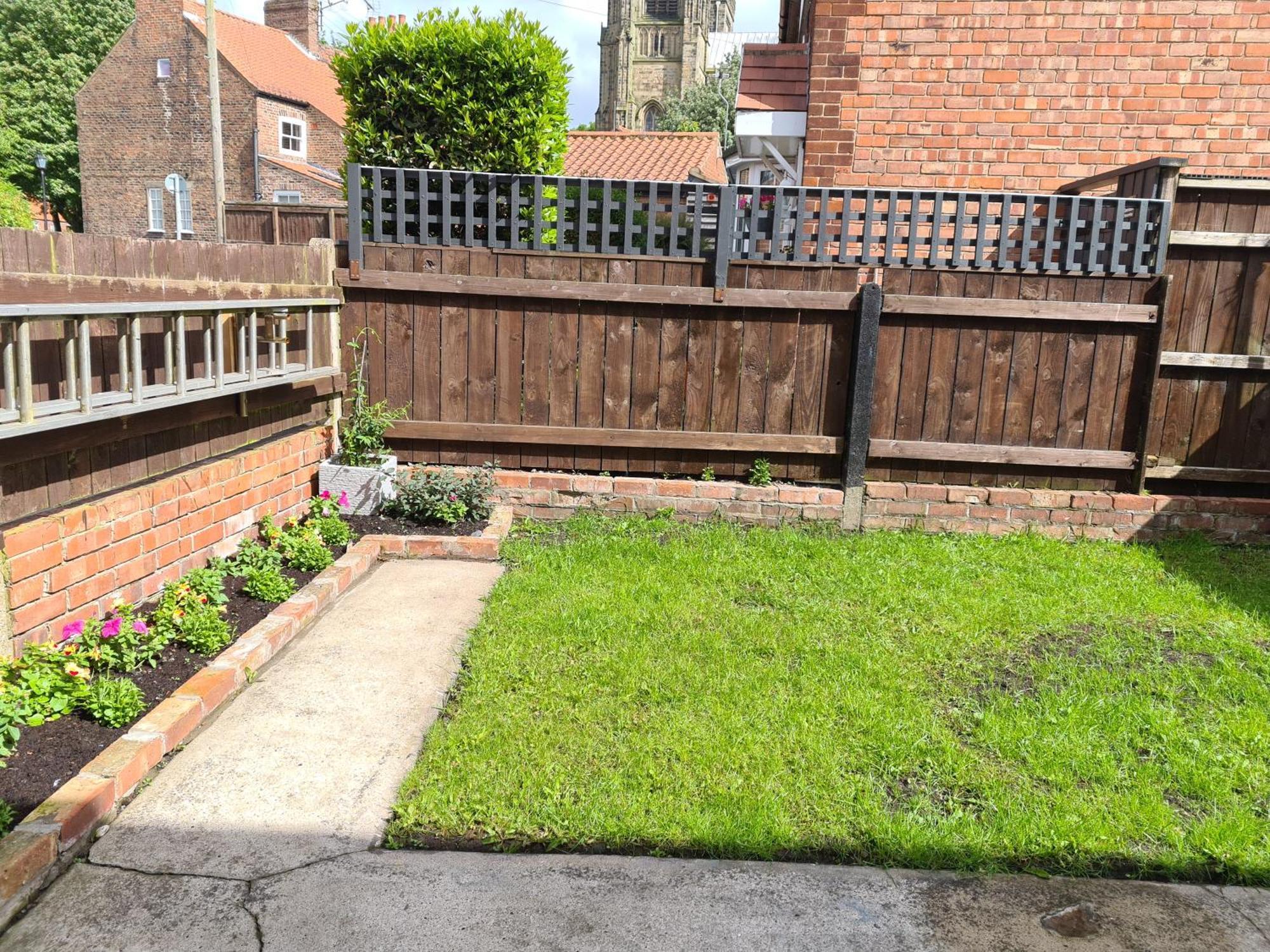 Semi Detached Quite Location Holiday home *